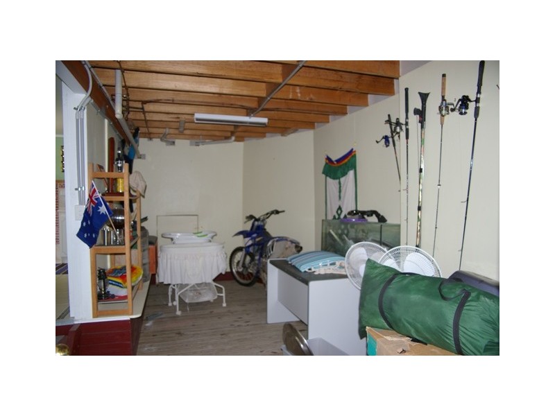 10 Paddington Drive, Carrara QLD 4211