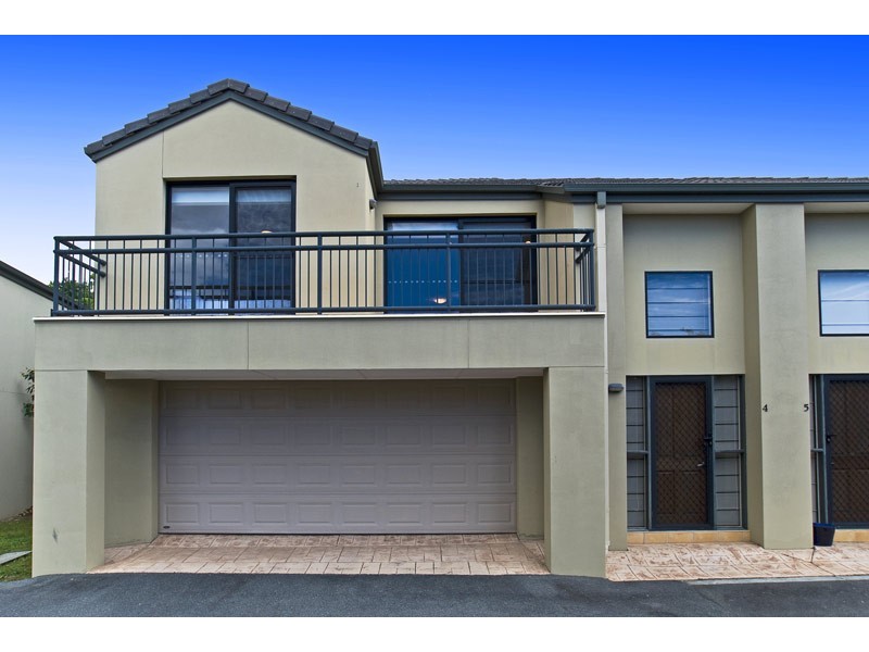 4/60 Ancona Street, Carrara QLD 4211