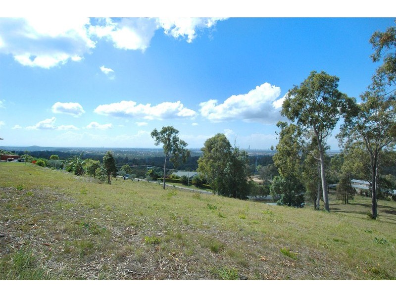 261 San Fernando Drive, Worongary QLD 4213