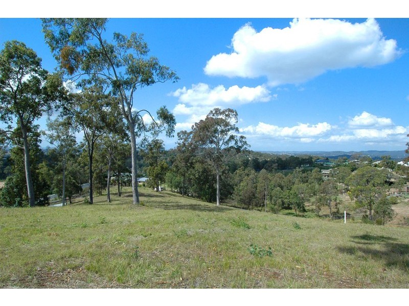 261 San Fernando Drive, Worongary QLD 4213