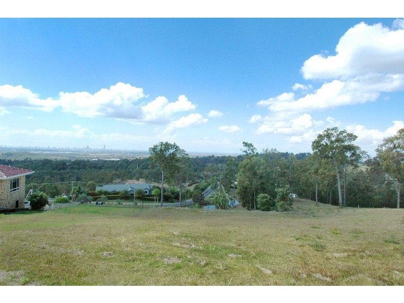 261 San Fernando Drive, Worongary QLD 4213