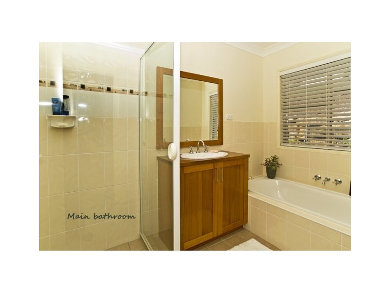 2 Blue Gum Court, Gilston QLD 4211