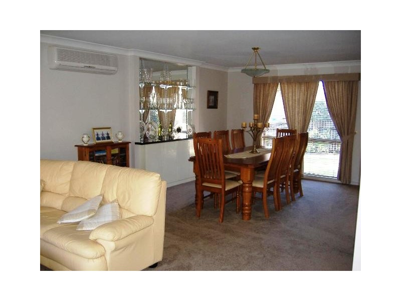 4 Conadilly Court, Carrara QLD 4211