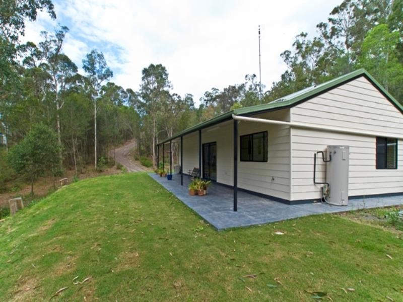 37 Gershwin Court, Nerang QLD 4211