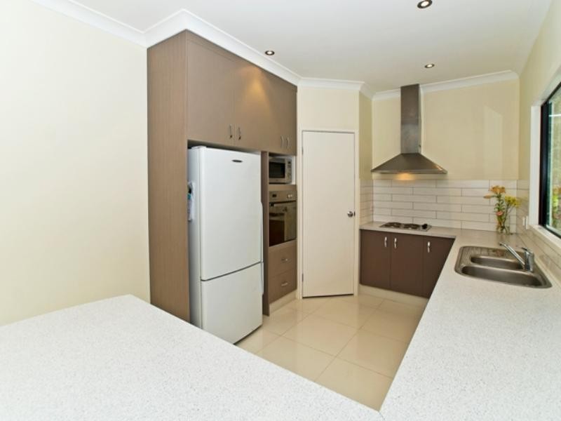 37 Gershwin Court, Nerang QLD 4211