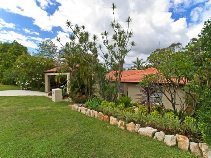 6 Cambridge Court, Carrara QLD 4211