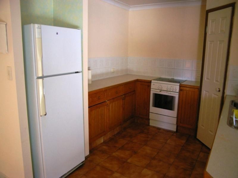 6 Lauder Court, Highland Park QLD 4211