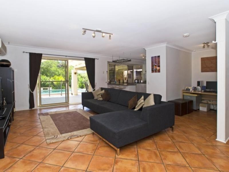 24 Michelmore Road, Carrara QLD 4211