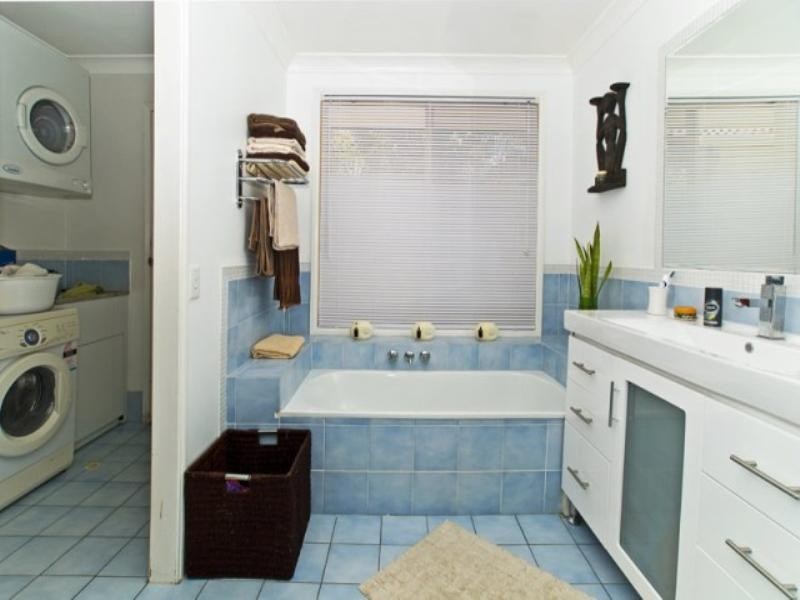 24 Michelmore Road, Carrara QLD 4211
