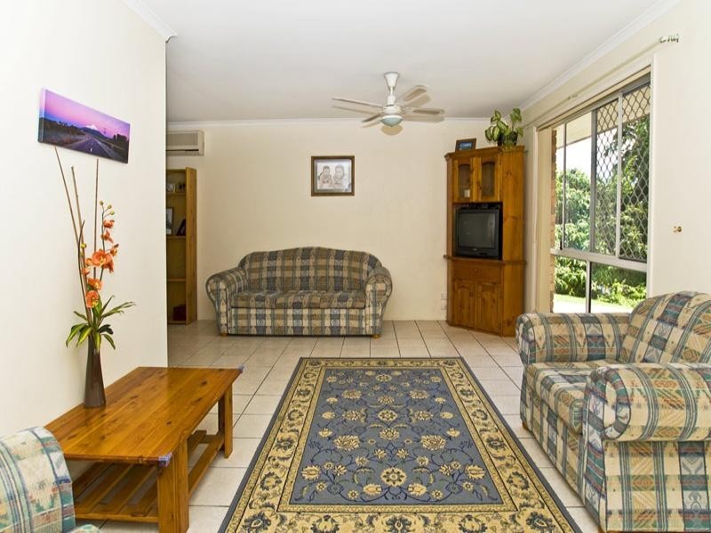 3 Amethyst Court, Carrara QLD 4211