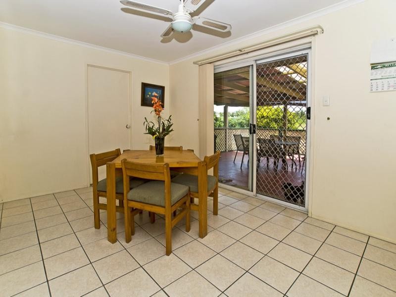 3 Amethyst Court, Carrara QLD 4211