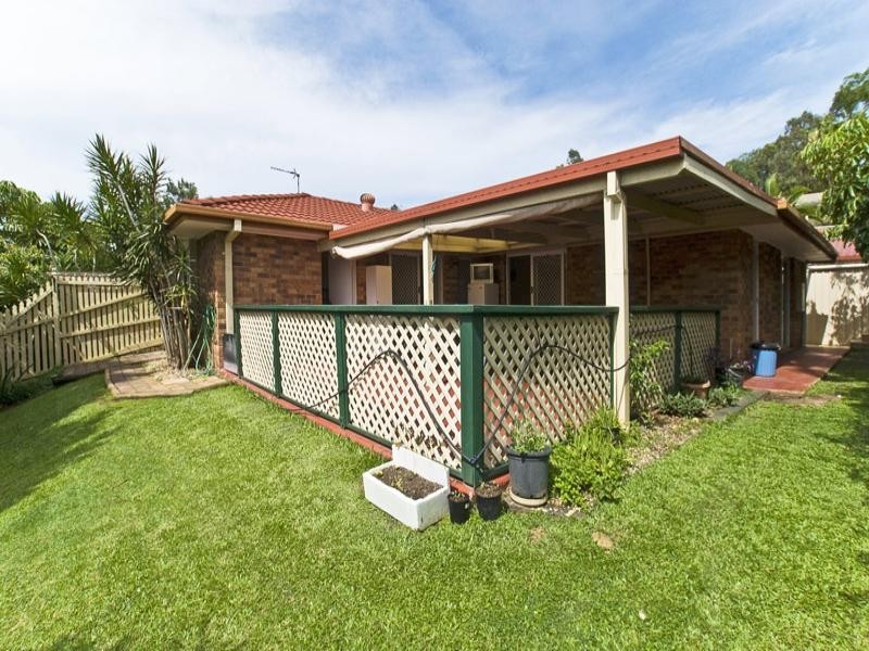 3 Amethyst Court, Carrara QLD 4211