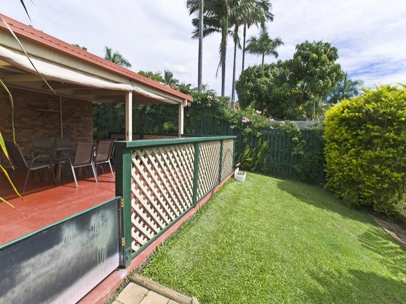 3 Amethyst Court, Carrara QLD 4211