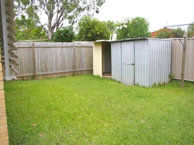 1/291 Government Road, Labrador QLD 4215