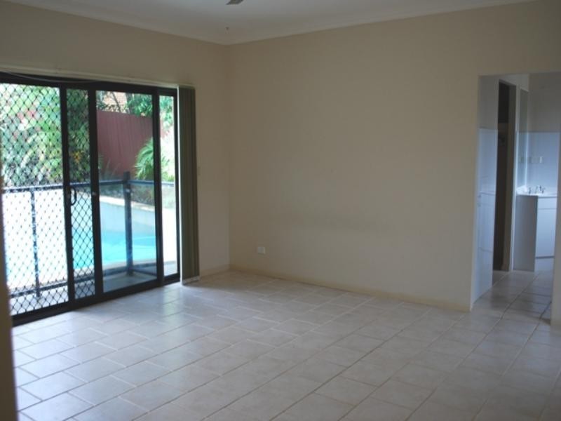 3 Pilbara Place, Worongary QLD 4213