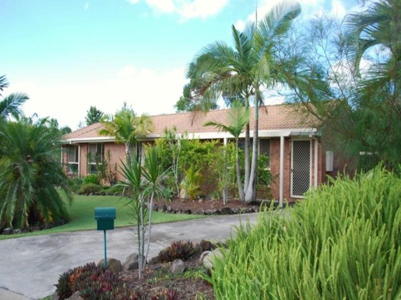 6 MacDuff Court, Highland Park QLD 4211