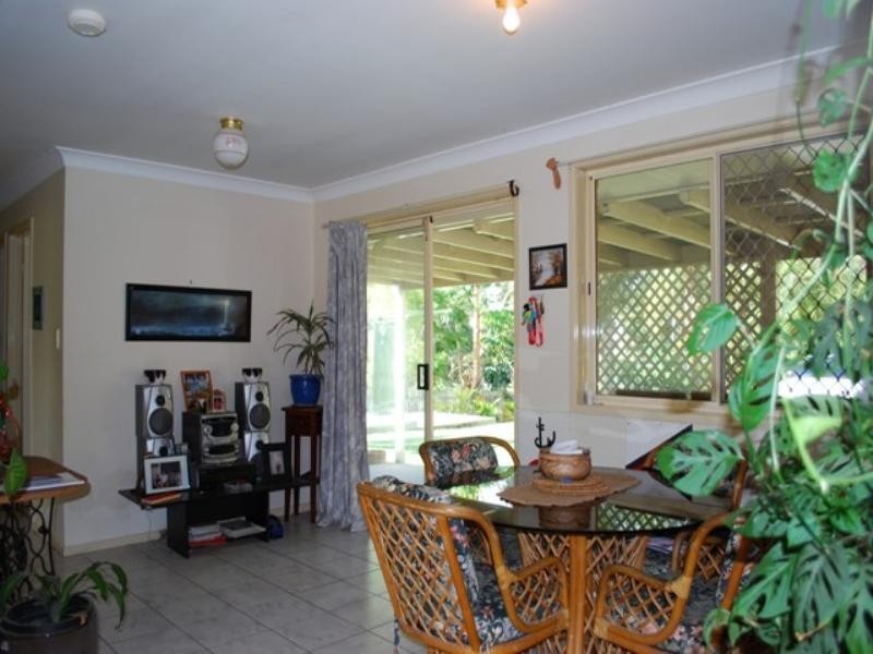 6 MacDuff Court, Highland Park QLD 4211