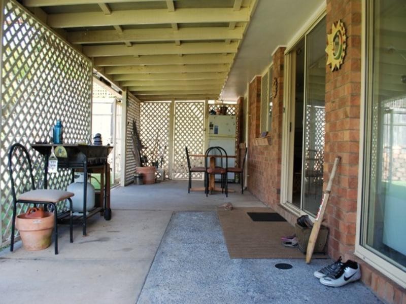 6 MacDuff Court, Highland Park QLD 4211