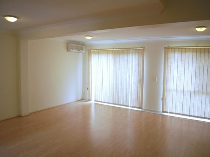 57/3 Arundel Drive, Arundel QLD 4214