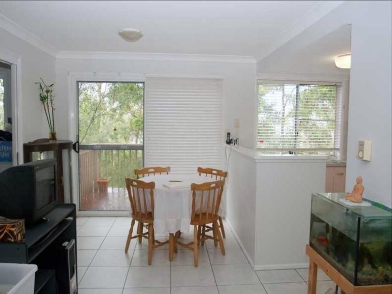 17/164 Alexander Drive, Highland Park QLD 4211