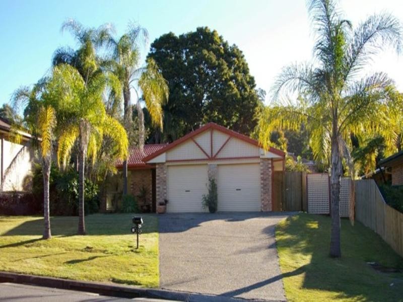 5 Bradstone Road, Carrara QLD 4211