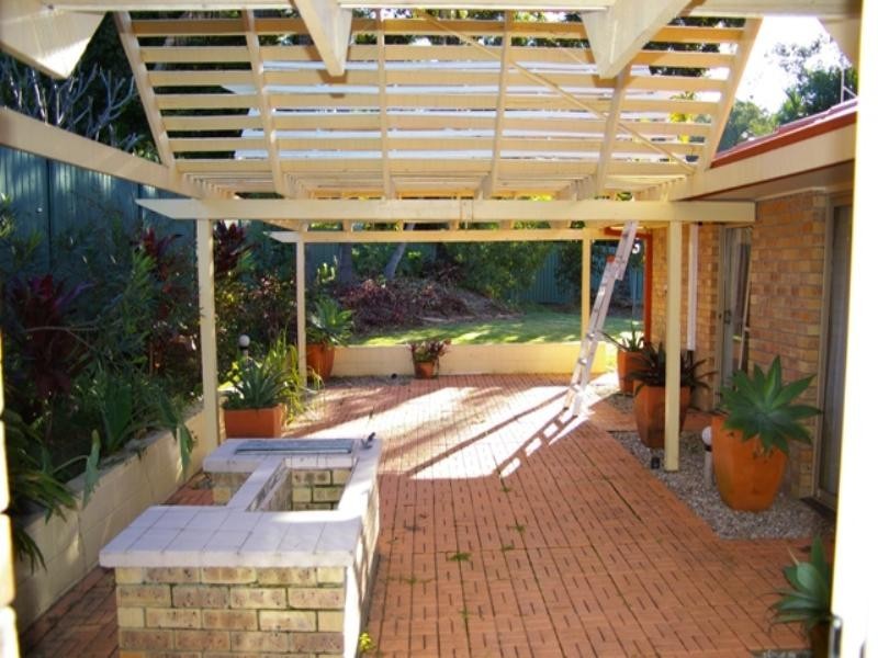 5 Bradstone Road, Carrara QLD 4211