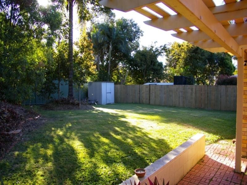 5 Bradstone Road, Carrara QLD 4211