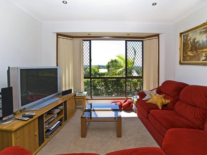 84 Pappas Way, Carrara QLD 4211