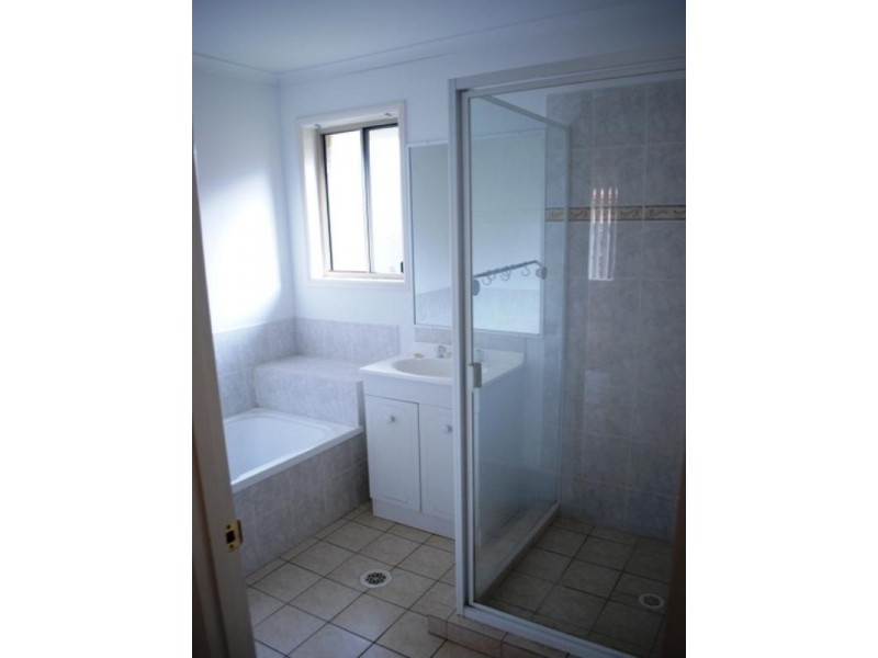 32 Oakdale Avenue, Nerang QLD 4211