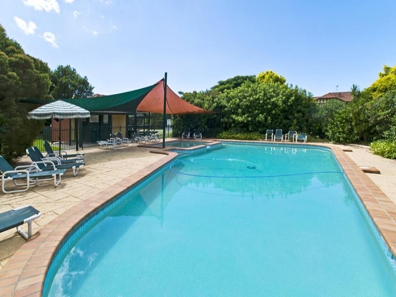 10/23 Tristan Court, Benowa QLD 4217