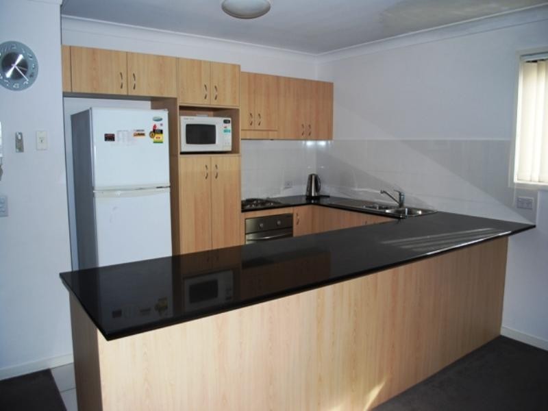 8/15 Ancona Street, Carrara QLD 4211