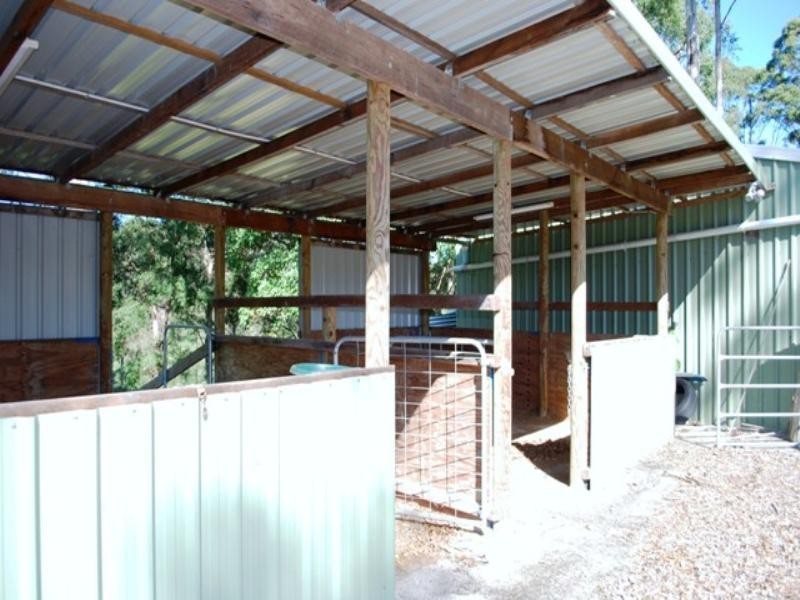 123 Arunta Drive, Mount Nathan QLD 4211