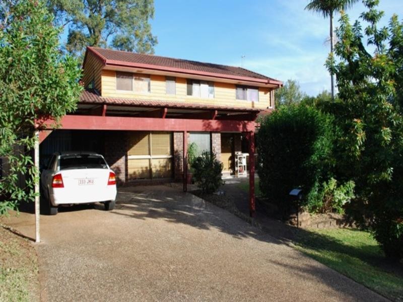32 Whitian Drive, Carrara QLD 4211