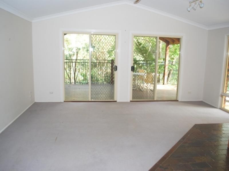 Highland Park QLD 4211