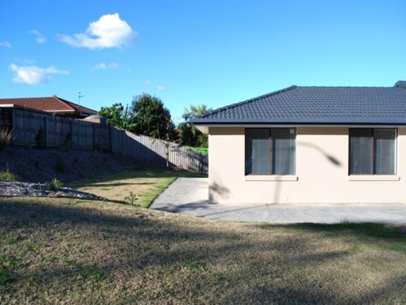 5 Cambridge Court, Carrara QLD 4211