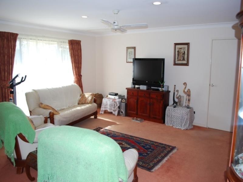 44 Greenbank Circuit, Carrara QLD 4211