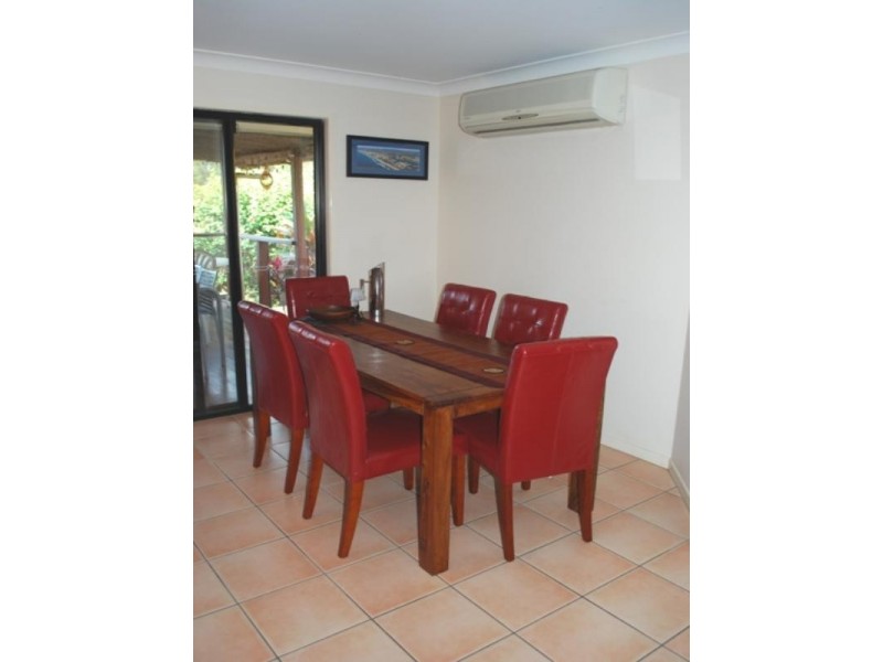 44 Greenbank Circuit, Carrara QLD 4211