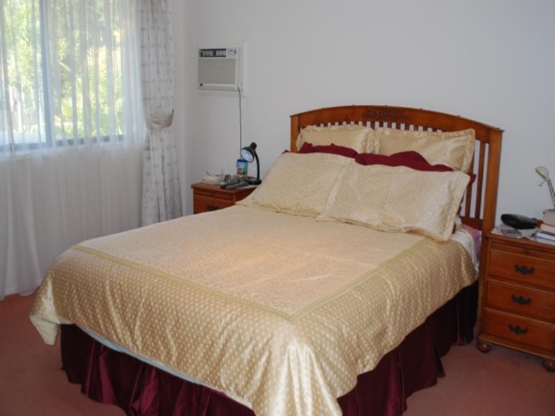 44 Greenbank Circuit, Carrara QLD 4211