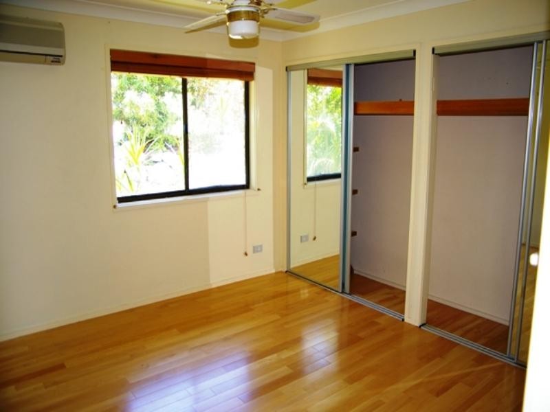 Highland Park QLD 4211