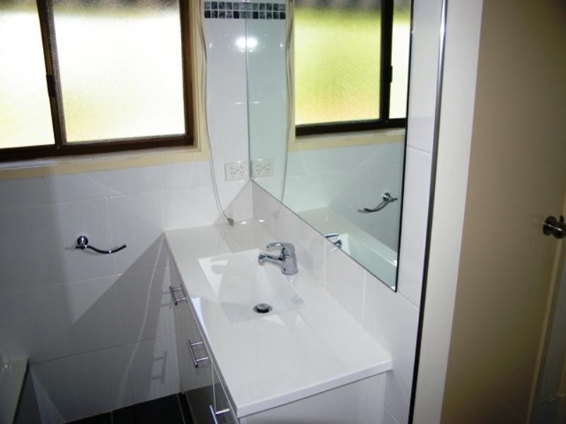 Highland Park QLD 4211