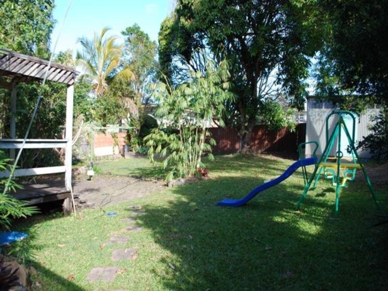 22 Dowling Drive, Southport QLD 4215