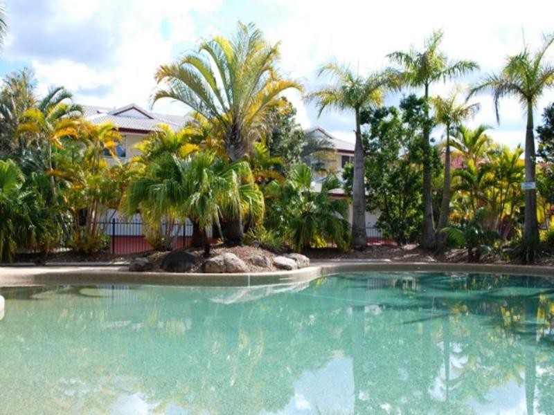 Highland Park QLD 4211