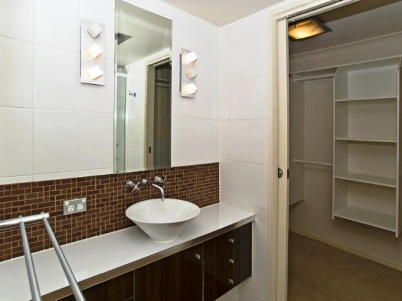 6/3208 Central Place, Carrara QLD 4211