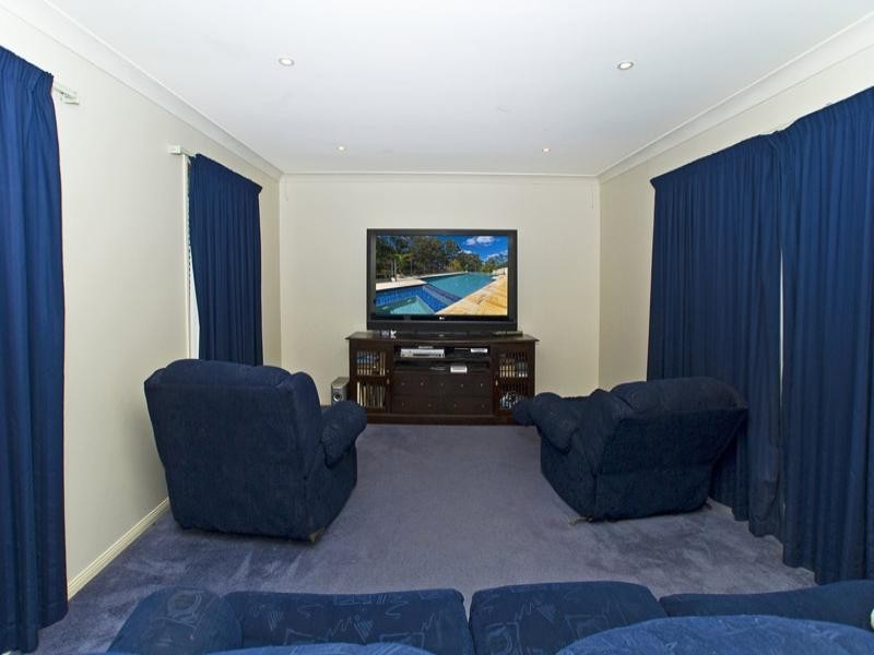 12 Marla Way, Carrara QLD 4211