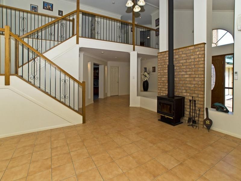 12 Marla Way, Carrara QLD 4211