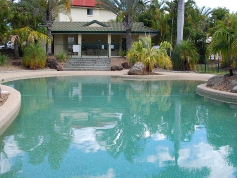 Highland Park QLD 4211