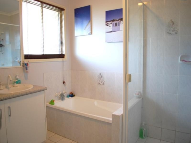 Highland Park QLD 4211