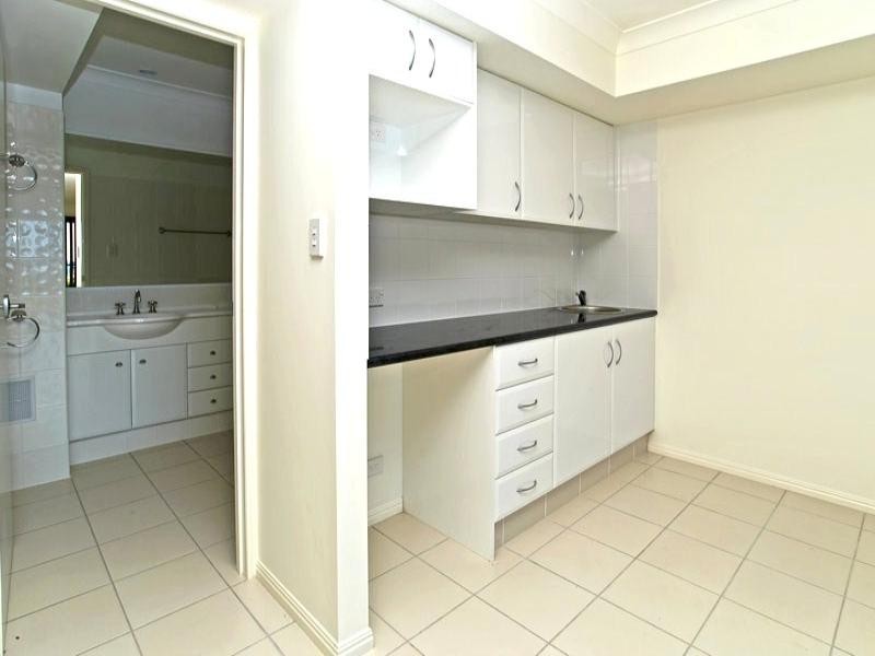 38/2 Ridgeline Way, Highland Park QLD 4211