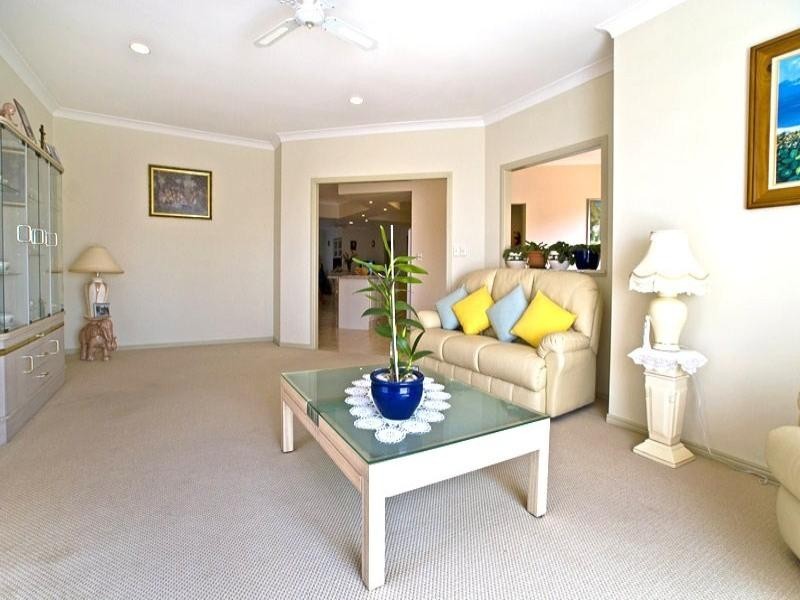 Highland Park QLD 4211