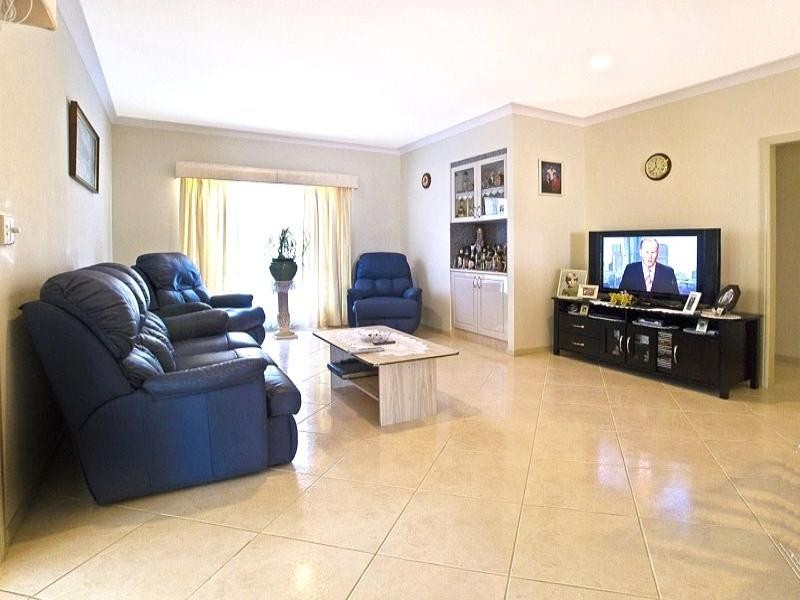 Highland Park QLD 4211